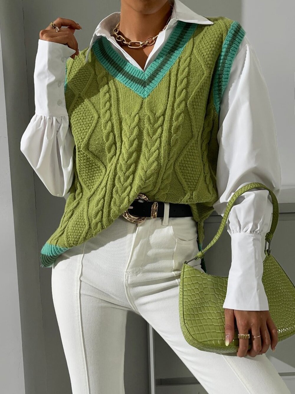 Olive Green Casual Women's Striped Trim Split Hem Sweater Vest